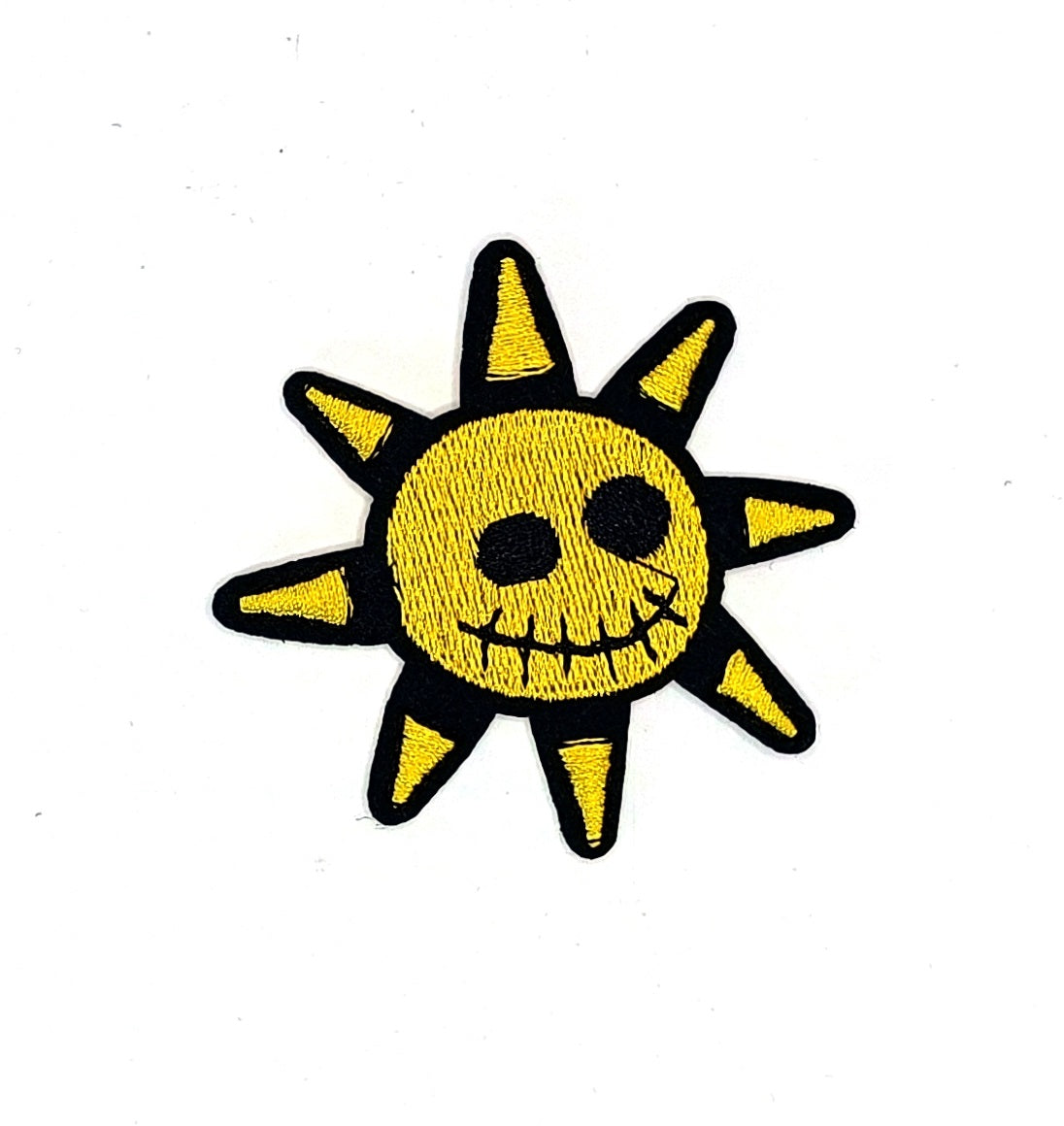 "Ominous Sun" Patch – Embroidered Patch 6 cm